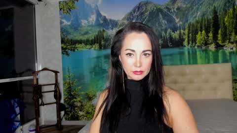 Snapshot of monica_weisss chatting on 01.16.25 monica_weisss online show from 01.16.25