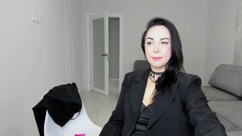 Snapshot of monica_weisss chatting on 02.27.25 monica_weisss online show from 02.27.25