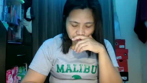 monicabrave79 online show from 02.27.25