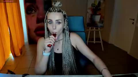 Snapshot of monicariley chatting on 06.14.26 monicariley online show from 06.14.26