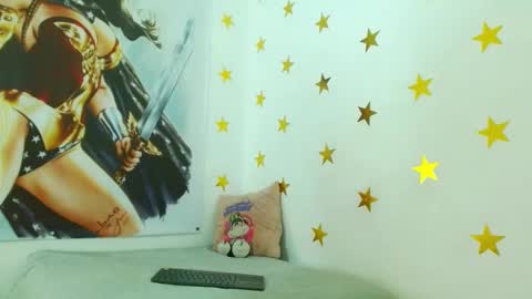 Snapshot of monickhot303av chatting on 12.12.24 monickhot303av online show from 12.12.24