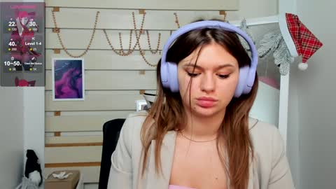 Snapshot of monika_youu chatting on 01.17.25 Monika online show from 01.17.25