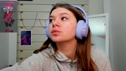 Snapshot of monika_youu chatting on 01.19.25 Monika online show from 01.19.25