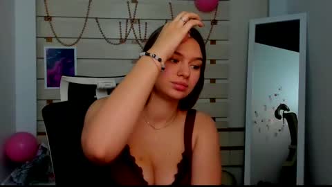 Snapshot of monika_youu chatting on 02.12.25 Monika online show from 02.12.25