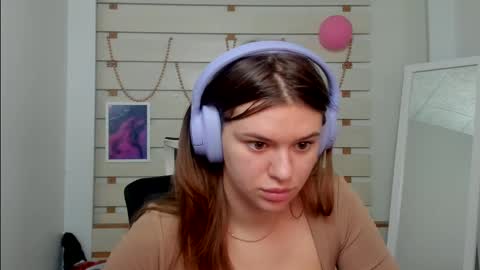 Snapshot of monika_youu chatting on 02.19.25 Monika online show from 02.19.25