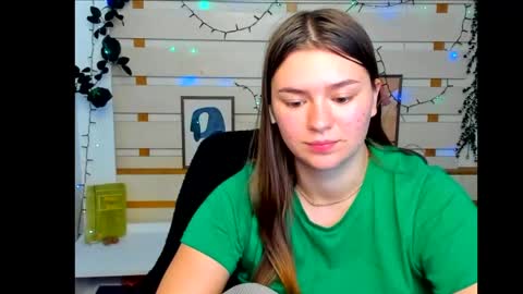 Snapshot of monika_youu chatting on 05.11.26 Monika online show from 05.11.26