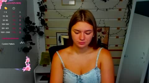 Snapshot of monika_youu chatting on 07.20.26 Monika online show from 07.20.26