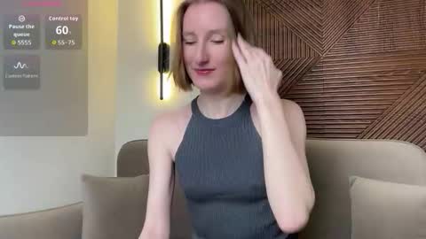 MonikaBos online show from 02.18.26