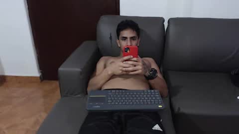 Snapshot of monkey_uchiha77 chatting on 02.13.25 simon dice online show from 02.13.25