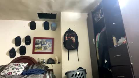 Snapshot of monkey_uchiha77 chatting on 02.14.25 simon dice online show from 02.14.25