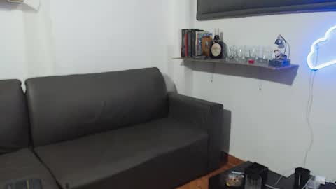 Snapshot of monkey_uchiha77 chatting on 02.15.25 simon dice online show from 02.15.25