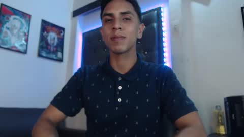 Snapshot of monkey_uchiha77 chatting on 03.02.25 simon dice online show from 03.02.25