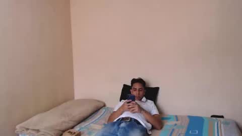 Snapshot of monkey_uchiha77 chatting on 09.16.25 simon dice online show from 09.16.25