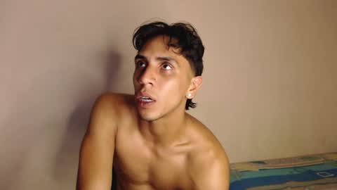 Snapshot of monkey_uchiha77 chatting on 09.23.25 simon dice online show from 09.23.25