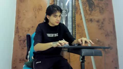 monky_0002 online show from 07.15.26