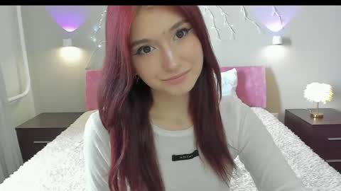 Snapshot of monnycashine chatting on 07.16.26 monnycashine online show from 07.16.26