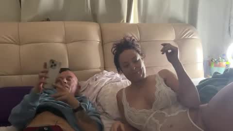 Monroe online show from 09.08.25