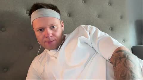 Monster D online show from 04.10.26