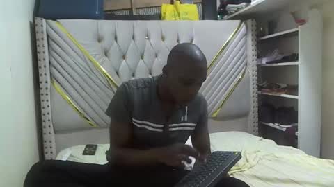 monstrous_cock1 online show from 06.08.26