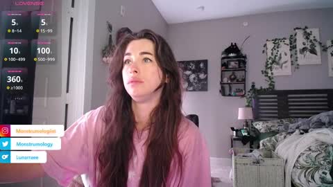 Lydia Mooney online show from 12.04.24