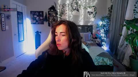 Lydia Mooney online show from 01.16.25