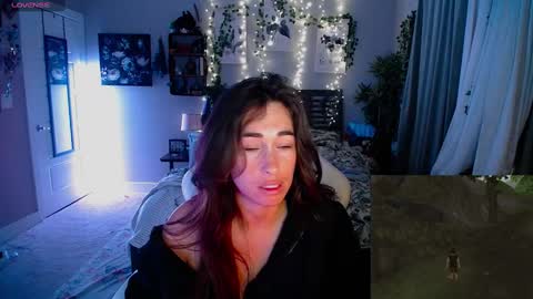 Lydia Mooney online show from 03.04.25