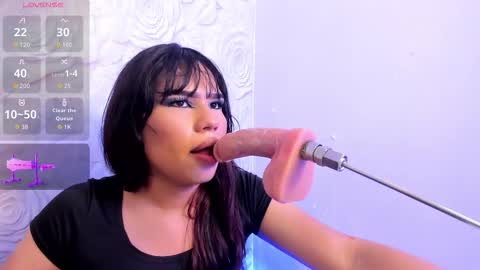 Snapshot of monthiee chatting on 11.07.25 monthiee online show from 11.07.25