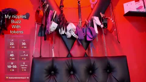 Monttserratt online show from 02.25.25