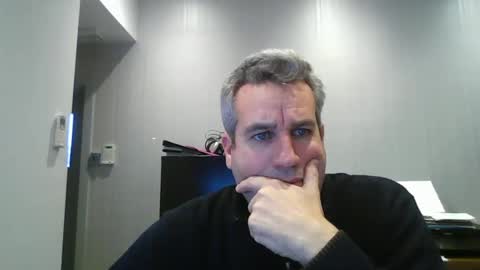 Snapshot of montygx chatting on 12.04.24 Monty G online show from 12.04.24