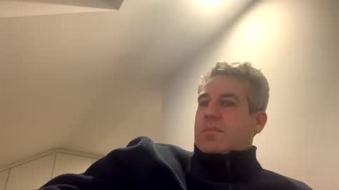 Snapshot of montygx chatting on 01.04.25 Monty G online show from 01.04.25