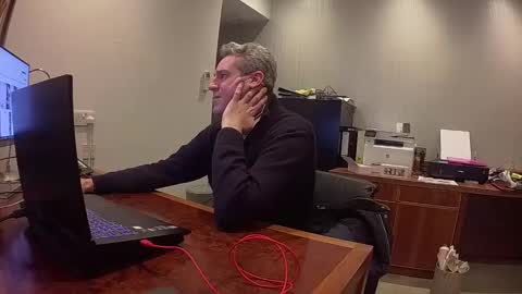 Snapshot of montygx chatting on 01.29.25 Monty G online show from 01.29.25