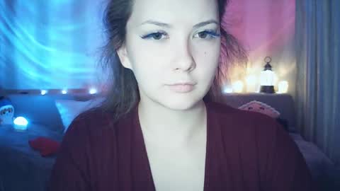 Snapshot of moodiemira chatting on 02.26.26 moodiemira online show from 02.26.26