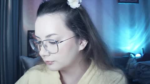 moodiemira online show from 05.28.26