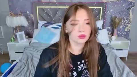 Moon  Bunny online show from 03.15.26