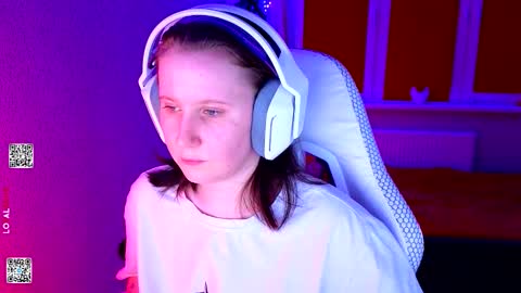 Lola online show from 03.06.26