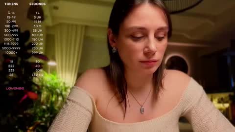 Luna  online show from 02.14.25