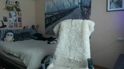 Keira online show from 03.27.26