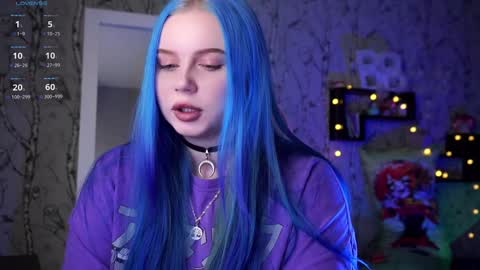 Emilia online show from 12.12.24