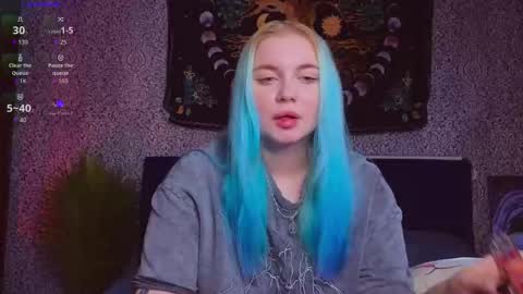 Emilia online show from 09.22.25