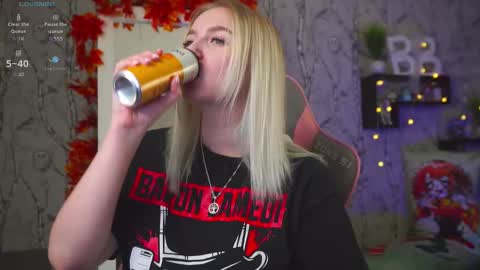 Emilia online show from 10.06.25