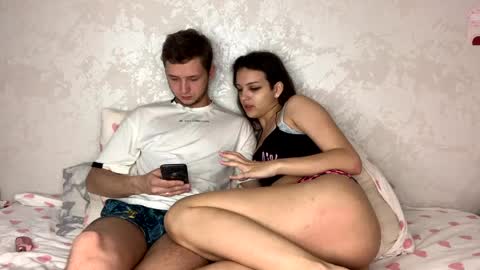 Snapshot of moonbabycouple chatting on 05.16.26 Dan and Kate online show from 05.16.26
