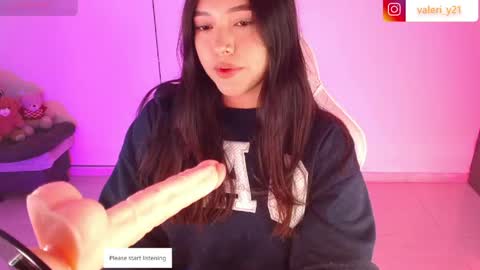 Snapshot of moonbella_bell chatting on 06.08.26 bell online show from 06.08.26