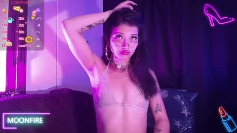 Nicky  online show from 11.05.25