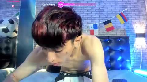 MoonKissedBoy online show from 07.14.26