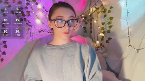 Snapshot of moonlight__lovers chatting on 12.03.24 Dana online show from 12.03.24