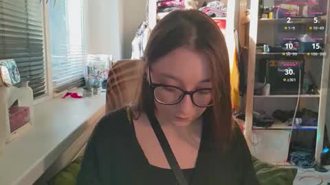 Snapshot of moonlight__lovers chatting on 02.12.25 Dana online show from 02.12.25