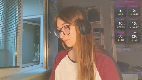 Snapshot of moonlight__lovers chatting on 09.21.25 Dana online show from 09.21.25