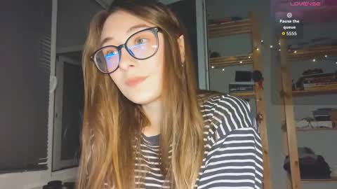 Snapshot of moonlight__lovers chatting on 10.07.25 Dana online show from 10.07.25