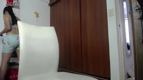 moonlunita online show from 02.05.26