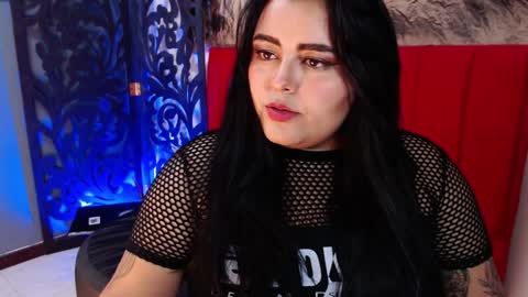 Snapshot of moonsunflower chatting on 12.14.24 luna online show from 12.14.24